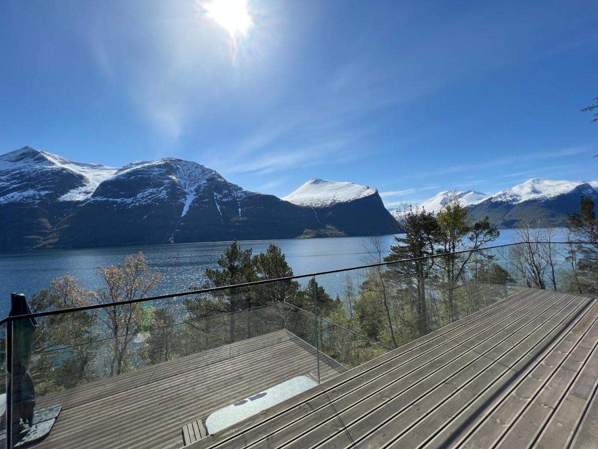 Villa Kristina / Andalsnes Torvik Екстериор снимка