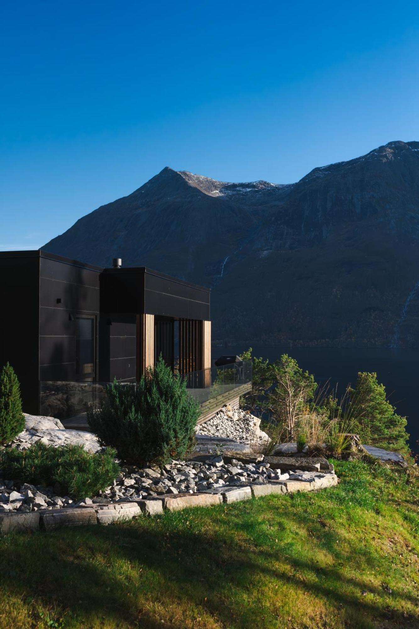 Villa Kristina / Andalsnes Torvik Екстериор снимка
